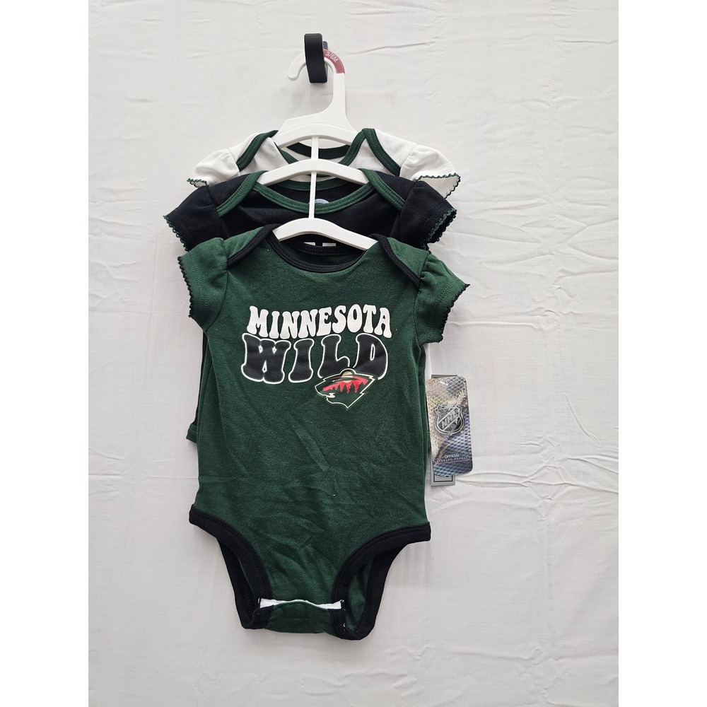 NHL Girls Minnesota Wild Bodysuit Gift Set Green Cotton Blend Size 3-6M